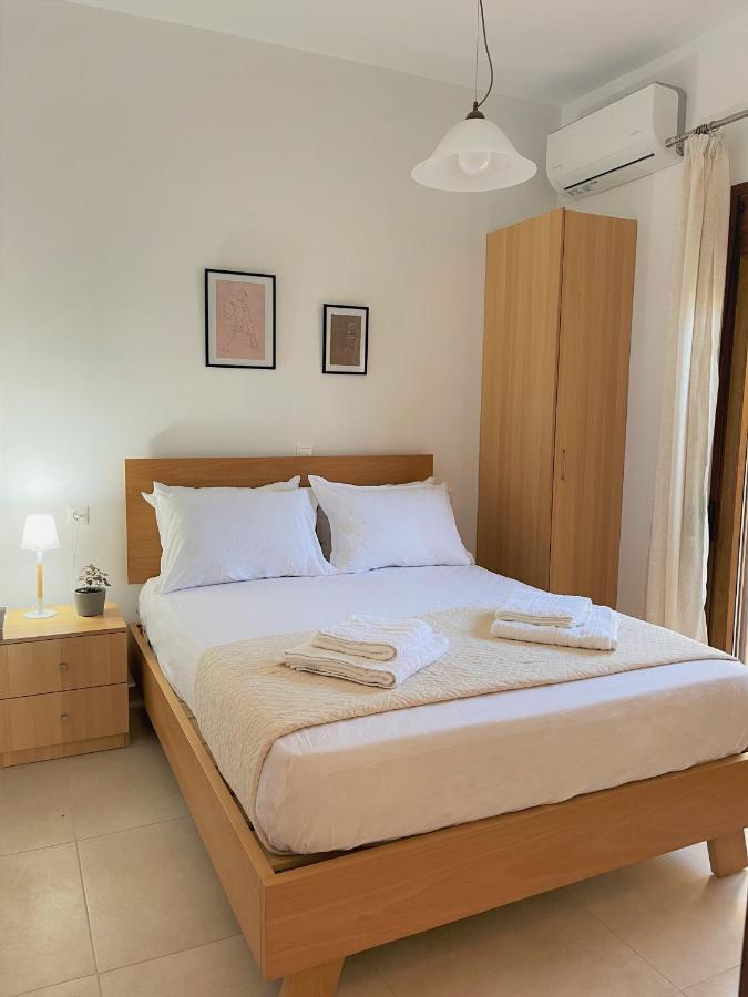 Blue Coast - Seaside Apartment Keratókambos Eksteriør billede